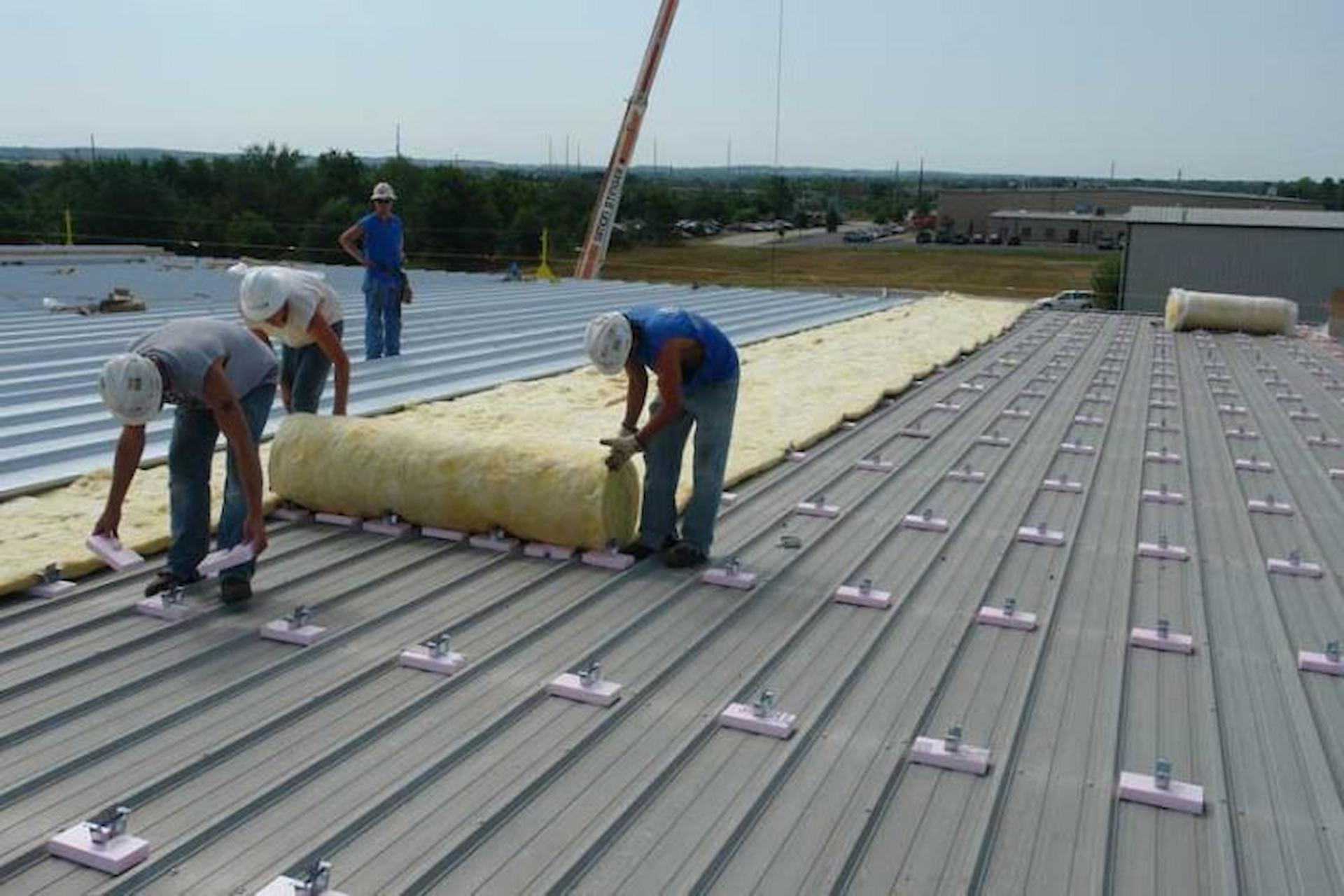 How To Choose A Commercial Roofing System