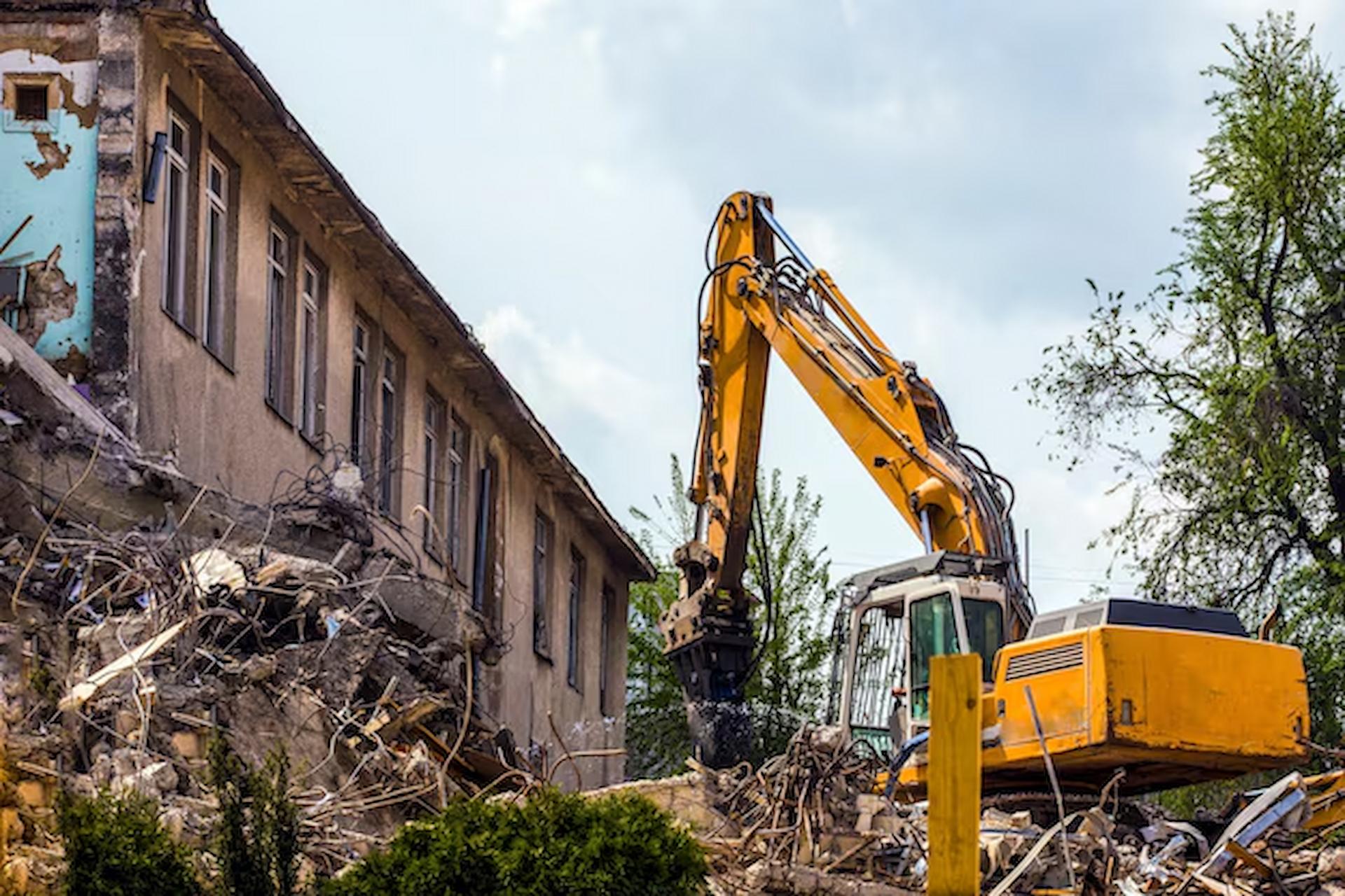 Are You Looking for Reliable Machinery for Your Demolition Project? Here’s What We Can Offer!